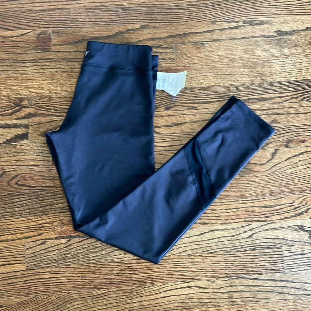 NWT, Old Navy Midrise Black Leggings!